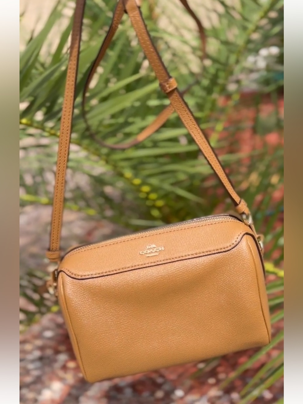 Coach mini Bennett crossbody bag